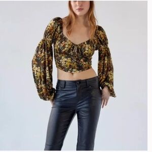 UO Elowen Puff Sleeve Peasant Hipster Hippie Festival Art Artsy Chic Glam Blouse